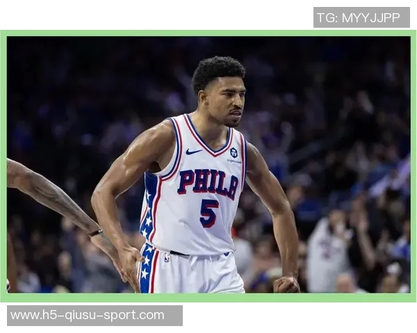 格莱姆斯外线火力全开13投7中三分精准6中4独揽22分助攻抢断齐飞